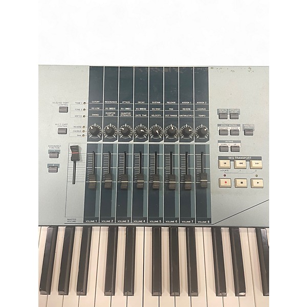 Used Yamaha Motif XS8 88 Key Keyboard Workstation