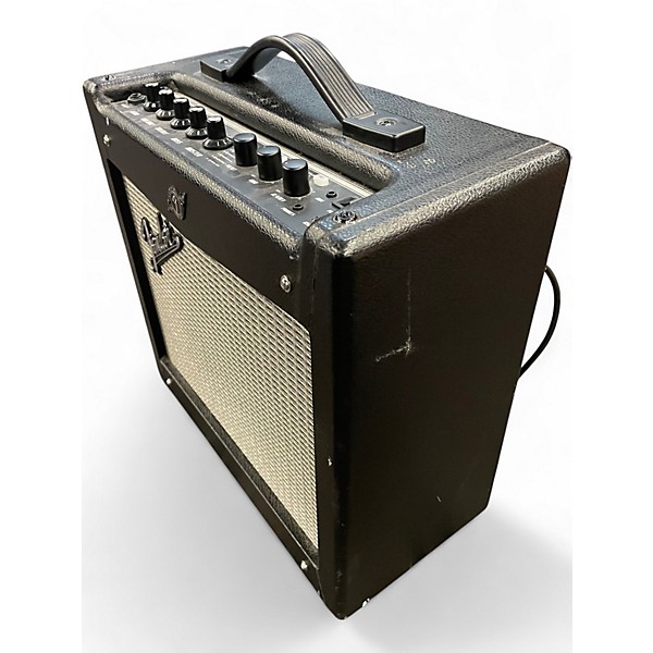 Used Fender Mustang I V2 20W 1X8 Guitar Combo Amp
