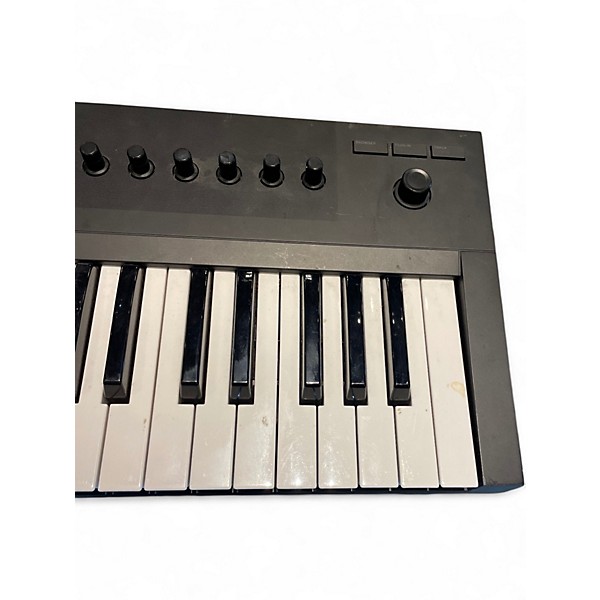 Used Native Instruments Komplete Kontrol A25 MIDI Controller