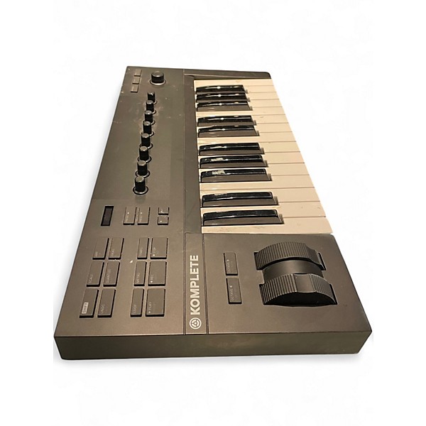 Used Native Instruments Komplete Kontrol A25 MIDI Controller