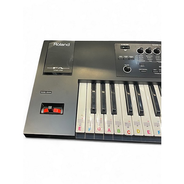 Used Roland FA07 Keyboard Workstation