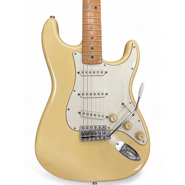 Vintage 1970s Fender STRATOCASTER Buttercream Solid Body Electric Guitar