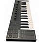 Used Native Instruments KOMPLETE KONTROL M32 MIDI Controller