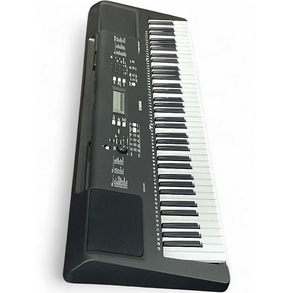 Used Yamaha PSREW300 76 Key Portable Keyboard