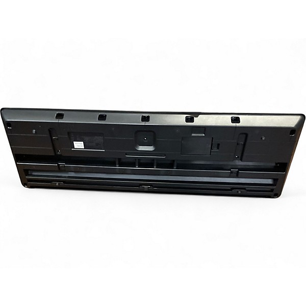 Used Yamaha PSREW300 76 Key Portable Keyboard