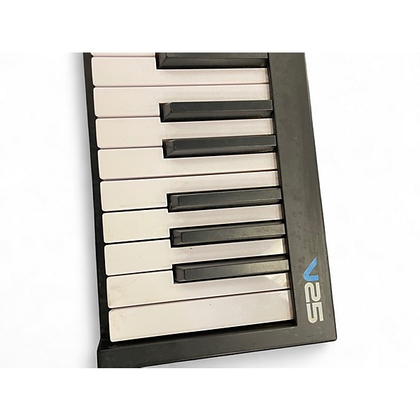 Used Alesis V25 25 Key MIDI Controller