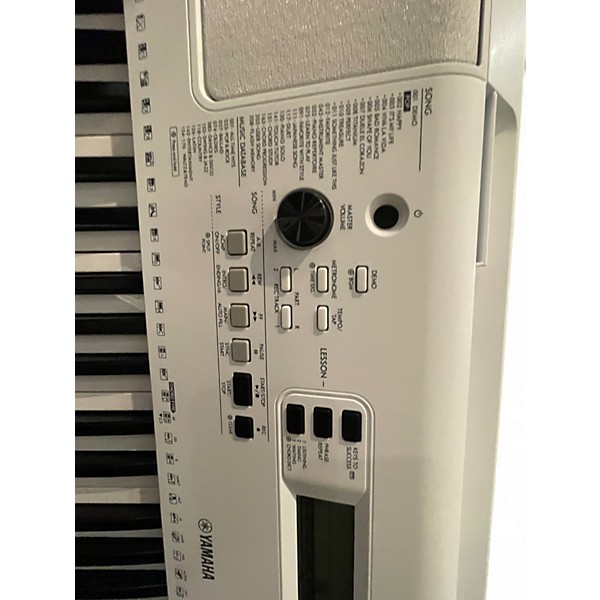 Used Yamaha EZ300 Portable Keyboard