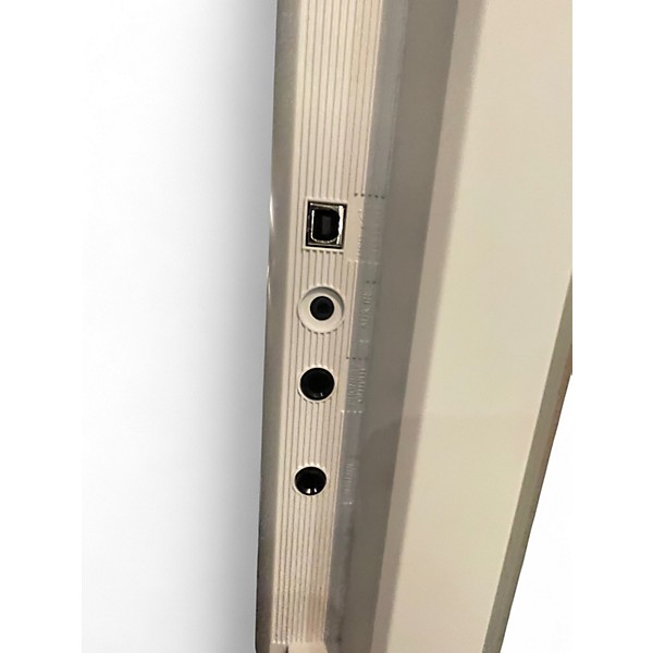 Used Yamaha EZ300 Portable Keyboard