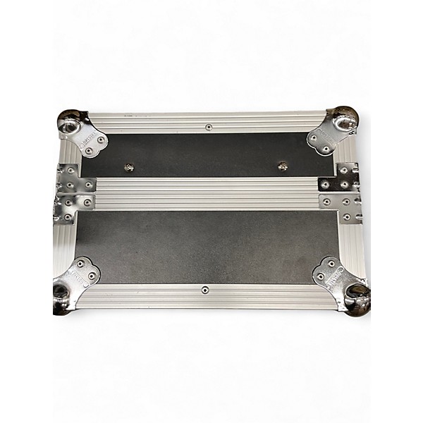 Used Odyssey FZ-GS8 MIXER CASE Mixer Case