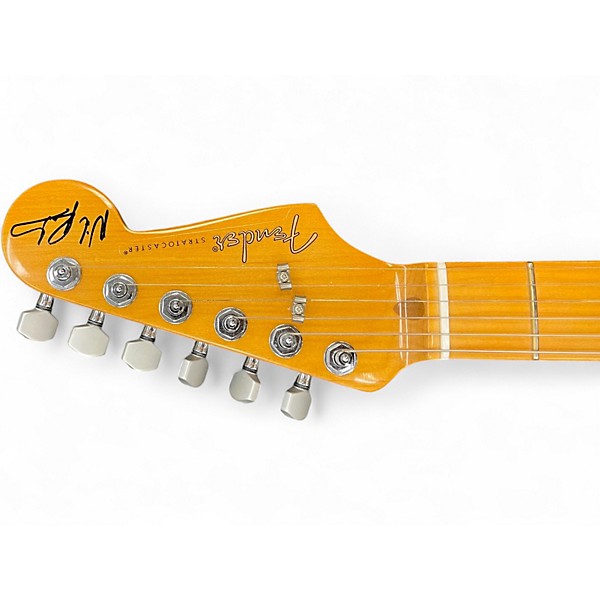 Used Fender Nile Rodgers Hitmaker Olympic White Solid Body Electric Guitar