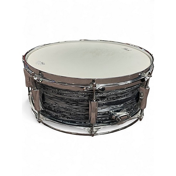 Used Pearl 14in Limited Edition Snare Silver Oyster Pearl Drum