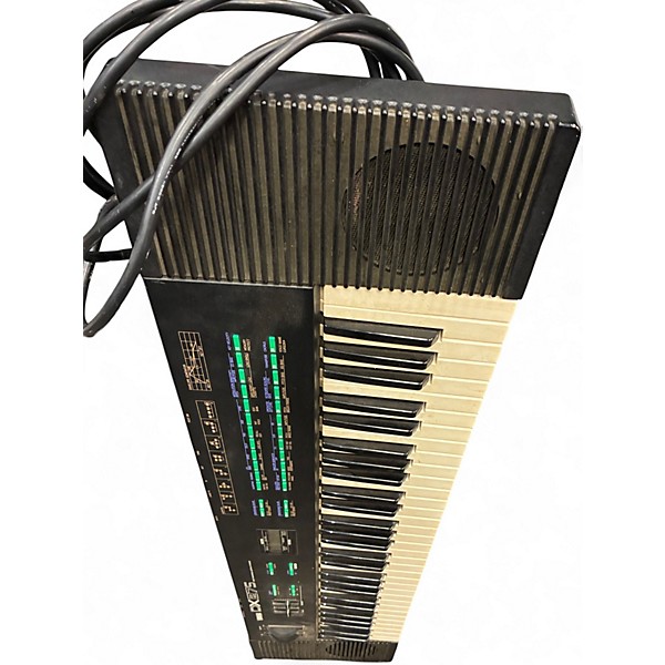 Used Yamaha DX27S Synthesizer