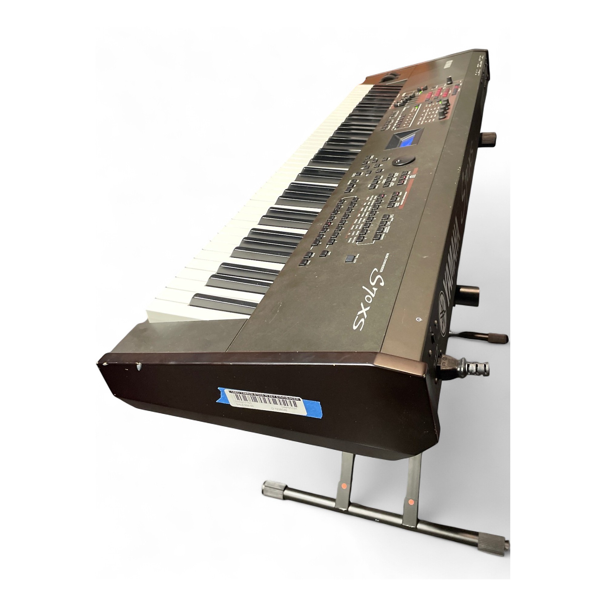 Used Yamaha S70XS 76 Key Synthesizer | Guitar Center
