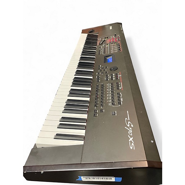 Used Yamaha S70XS 76 Key Synthesizer