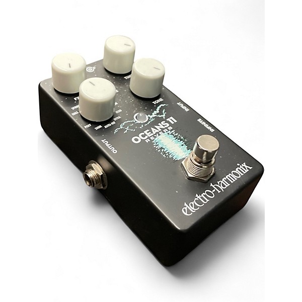 Used Electro-Harmonix Oceans 11  Reverb Effect Pedal
