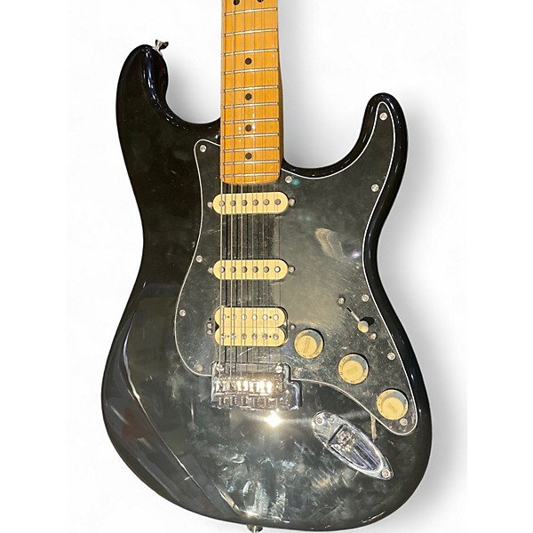 Used Fender PLAYER II HSS STRATOCASTER Black Solid Body Electric Guitar