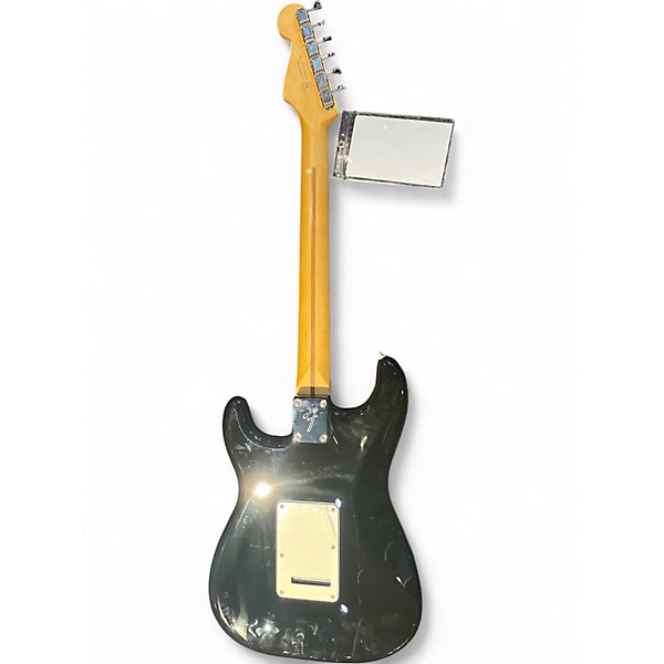 Used Fender PLAYER II HSS STRATOCASTER Black Solid Body Electric Guitar