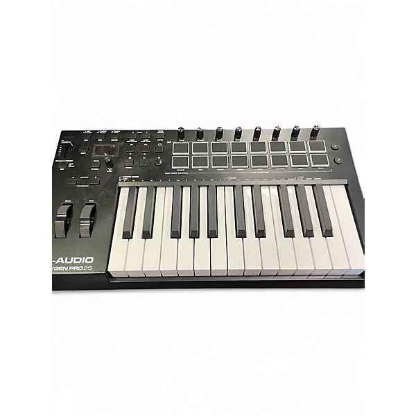 Used M-Audio Oxygen Pro 25 MIDI Controller
