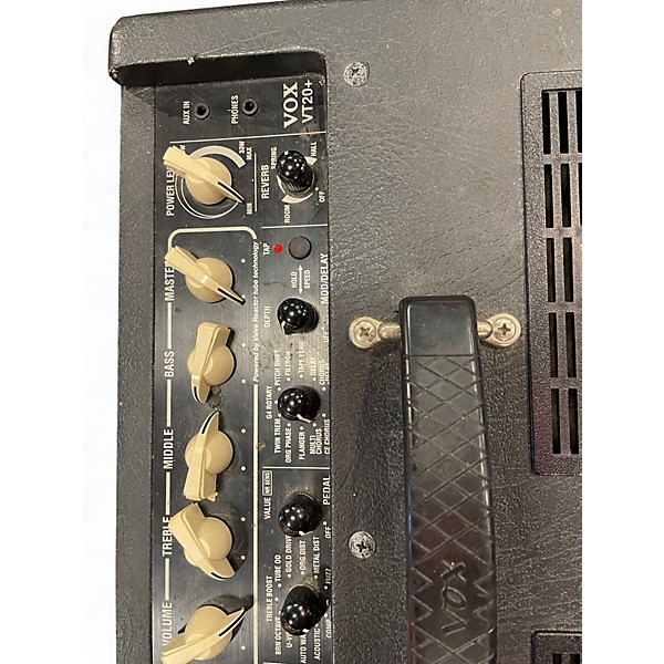 Used VOX VT20Plus Valvetronix 20W 1X8 Guitar Combo Amp