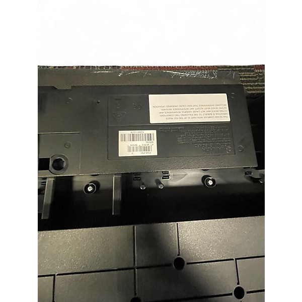 Used Yamaha PSRF51 61 Key Portable Keyboard