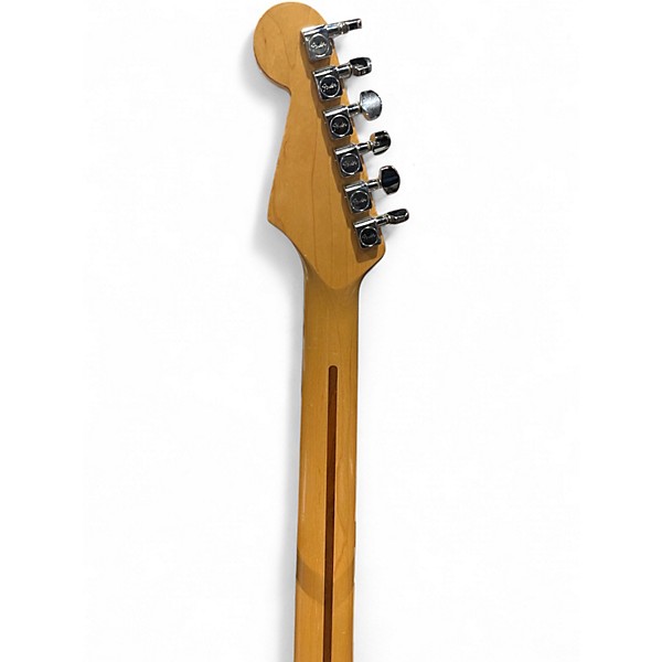 Used 2005 Fender Player Stratocaster Candy Apple Red Metallic Solid Body Electric Guitar