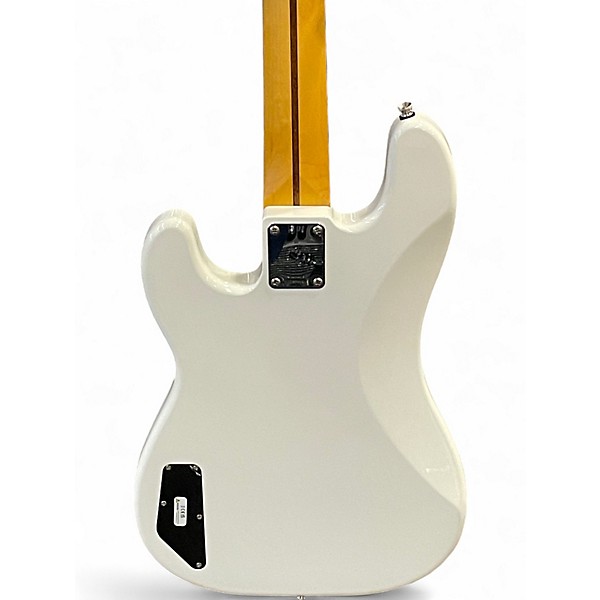 Used Fender AERODYNE PRECISION BASS Bright White Electric Bass Guitar