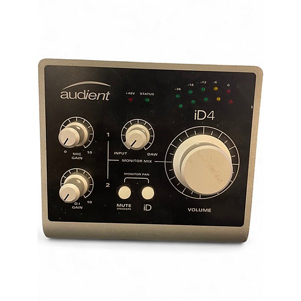 Used Audient iD4 Audio Interface
