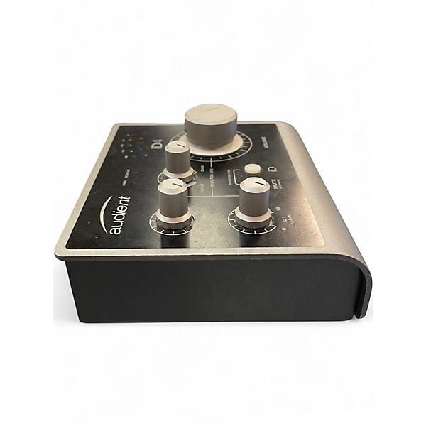 Used Audient iD4 Audio Interface