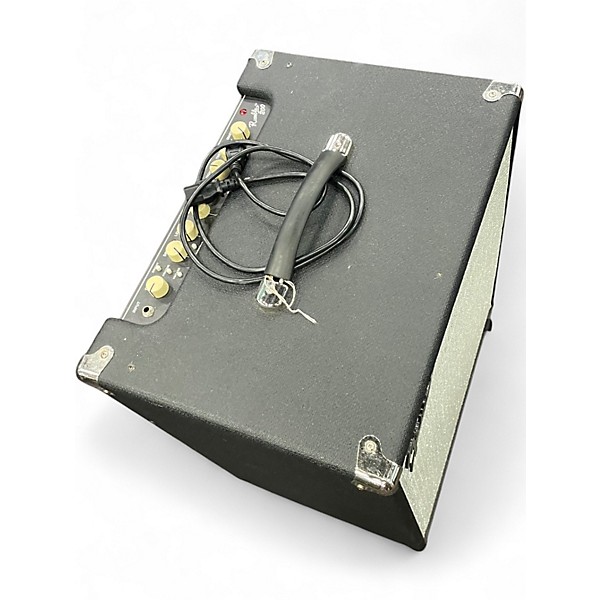 Used Fender Rumble Bass Combo Amp