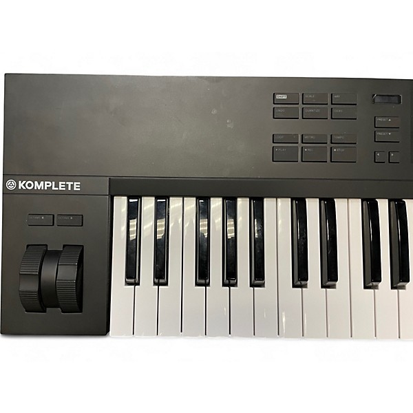 Used Native Instruments Komplete Kontrol A61 MIDI Controller