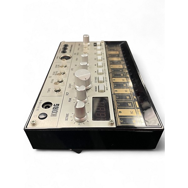 Used KORG volca bass Synthesizer