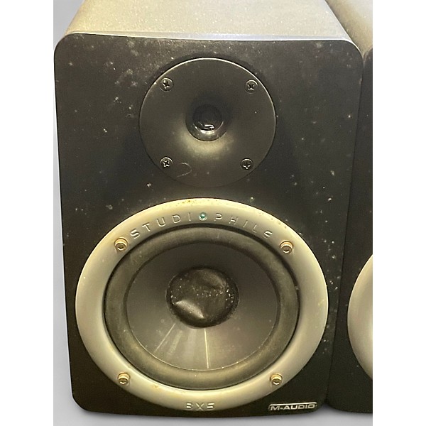Used M-Audio BX5A Pair Powered Monitor