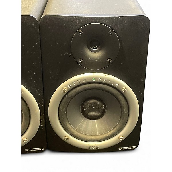 Used M-Audio BX5A Pair Powered Monitor
