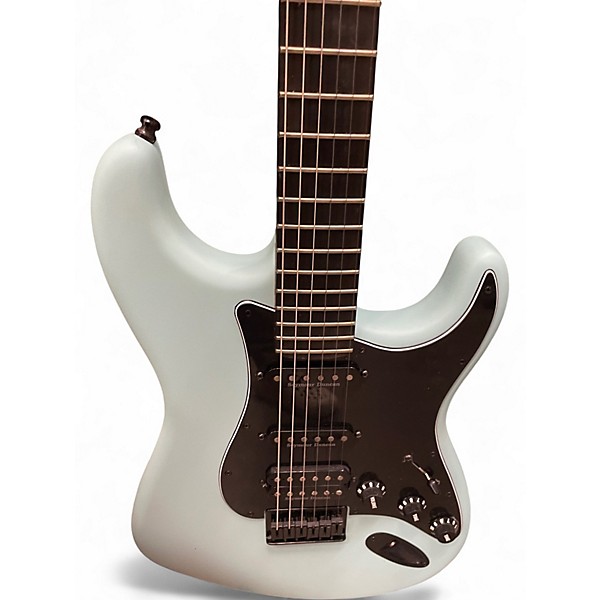 Used Fender PLAYER 2 ADVANCE Daphne Blue Solid Body Electric Guitar