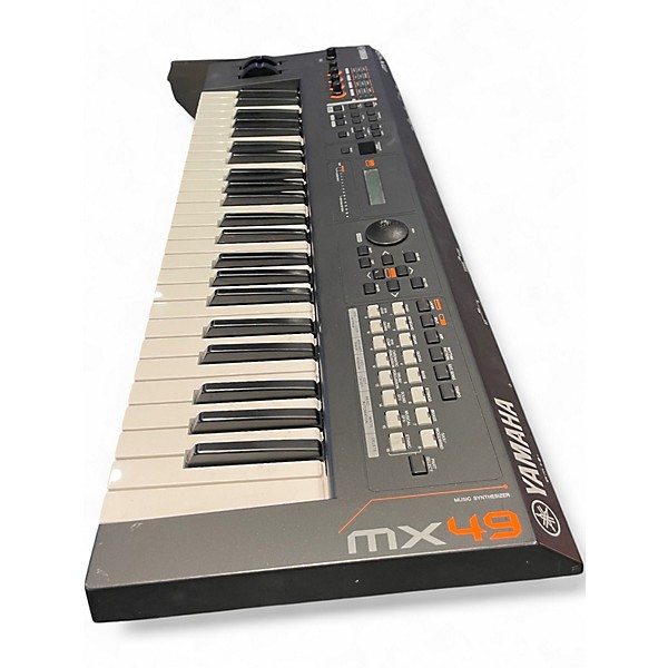 Used Yamaha  MX49