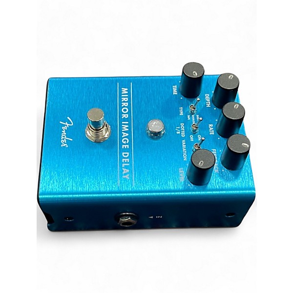 Used Fender mirror image delay Effect Pedal