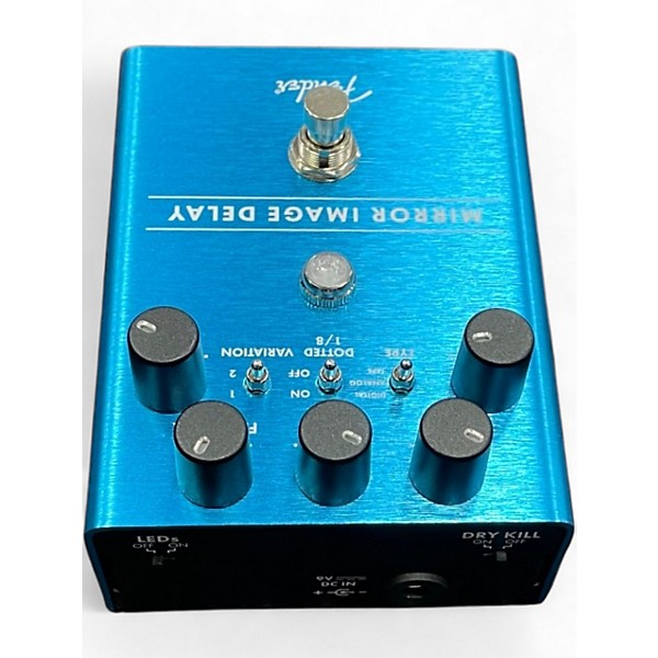 Used Fender mirror image delay Effect Pedal