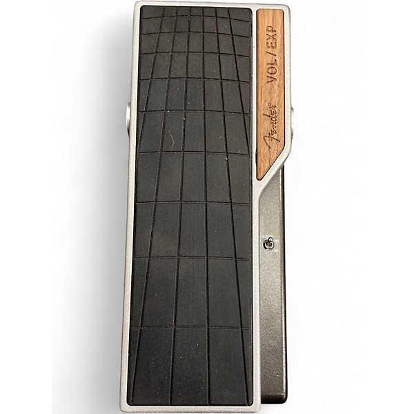 Used Fender tread light volume/exp Pedal