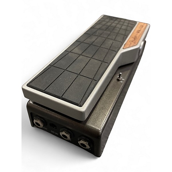 Used Fender tread light volume/exp Pedal