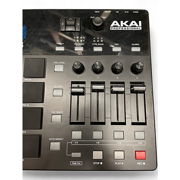 Used Akai Professional MPD226 MIDI Controller