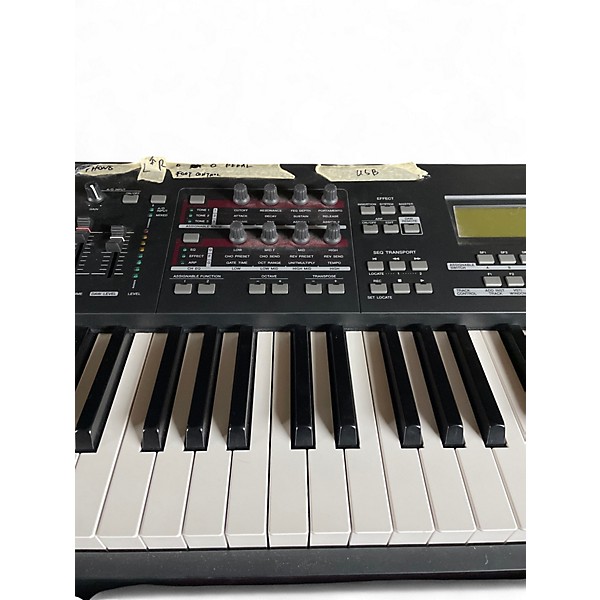 Used Yamaha MOXF8 88 Key Keyboard Workstation