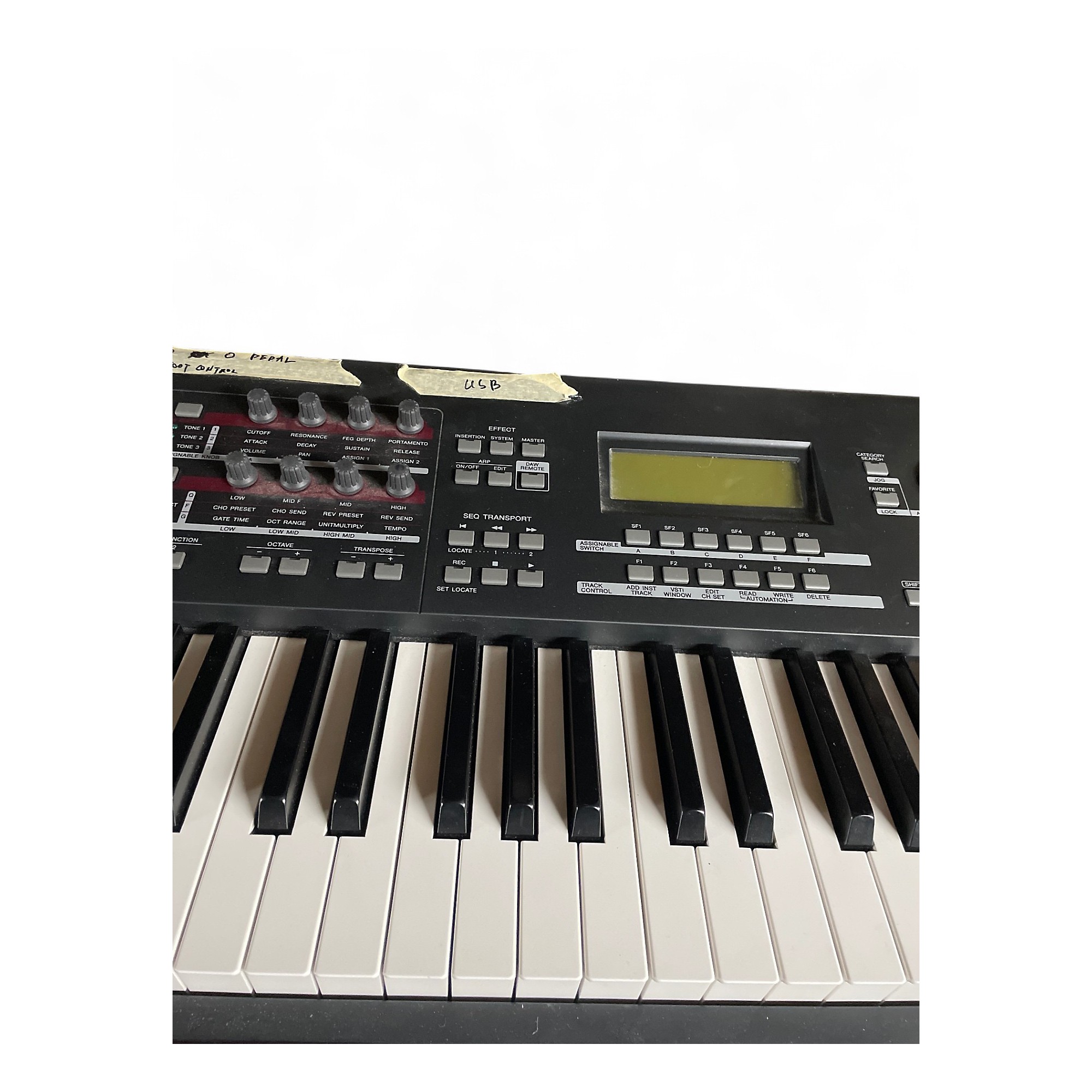 Used Yamaha MOXF8 88 Key Keyboard Workstation | Guitar Center