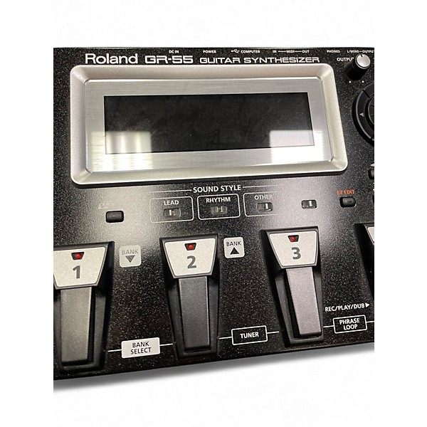Used Roland GR-55 GUITAR SYNTHESIZER WITH GK3 DIVIDED PICKUP Effect Processor