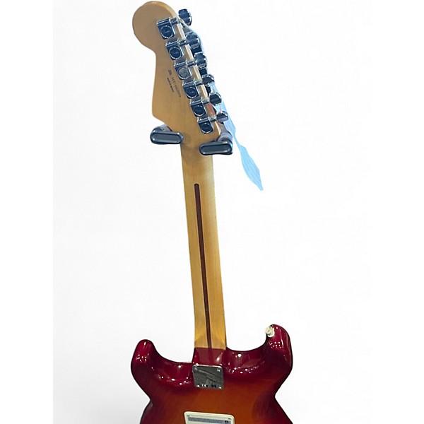 Used Fender Player Stratocaster HSS Plus Top Sienna Sunburst Solid Body Electric Guitar