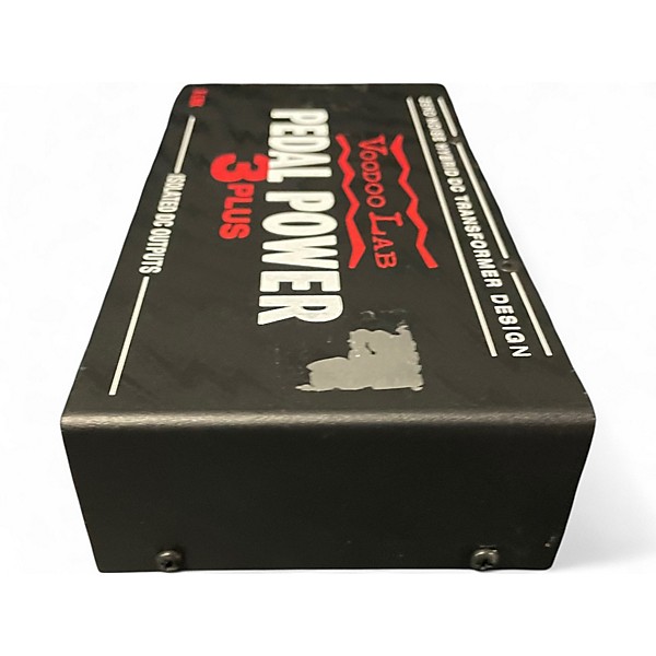 Used Voodoo Lab 3 PLUS Pedal Board