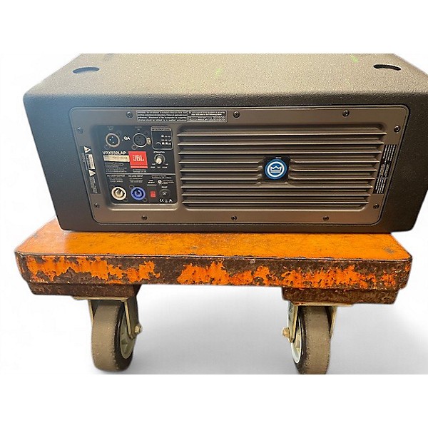 Used JBL VRX932LAP Powered Speaker