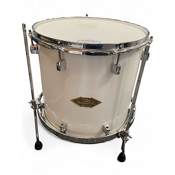 Used Dc California  4 Piece CUSTOM MAHOGANY WHITE Drum Kit