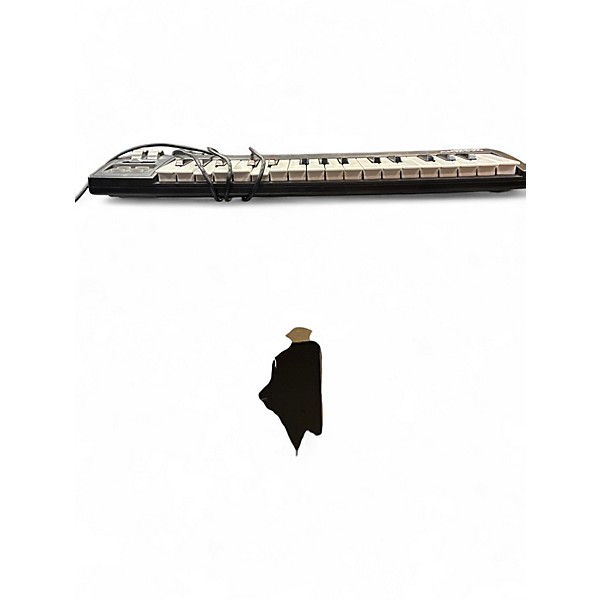 Used Midiplus AKM320 MIDI Controller