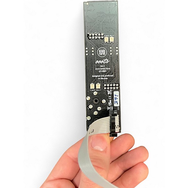 Used Ooots SATURATION SYNTH Synthesizer