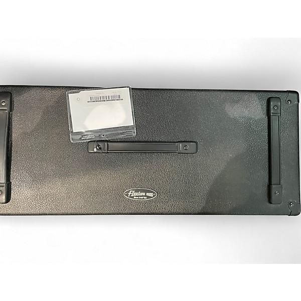 Used Line 6 FLEXTONE 212S Guitar Cabinet